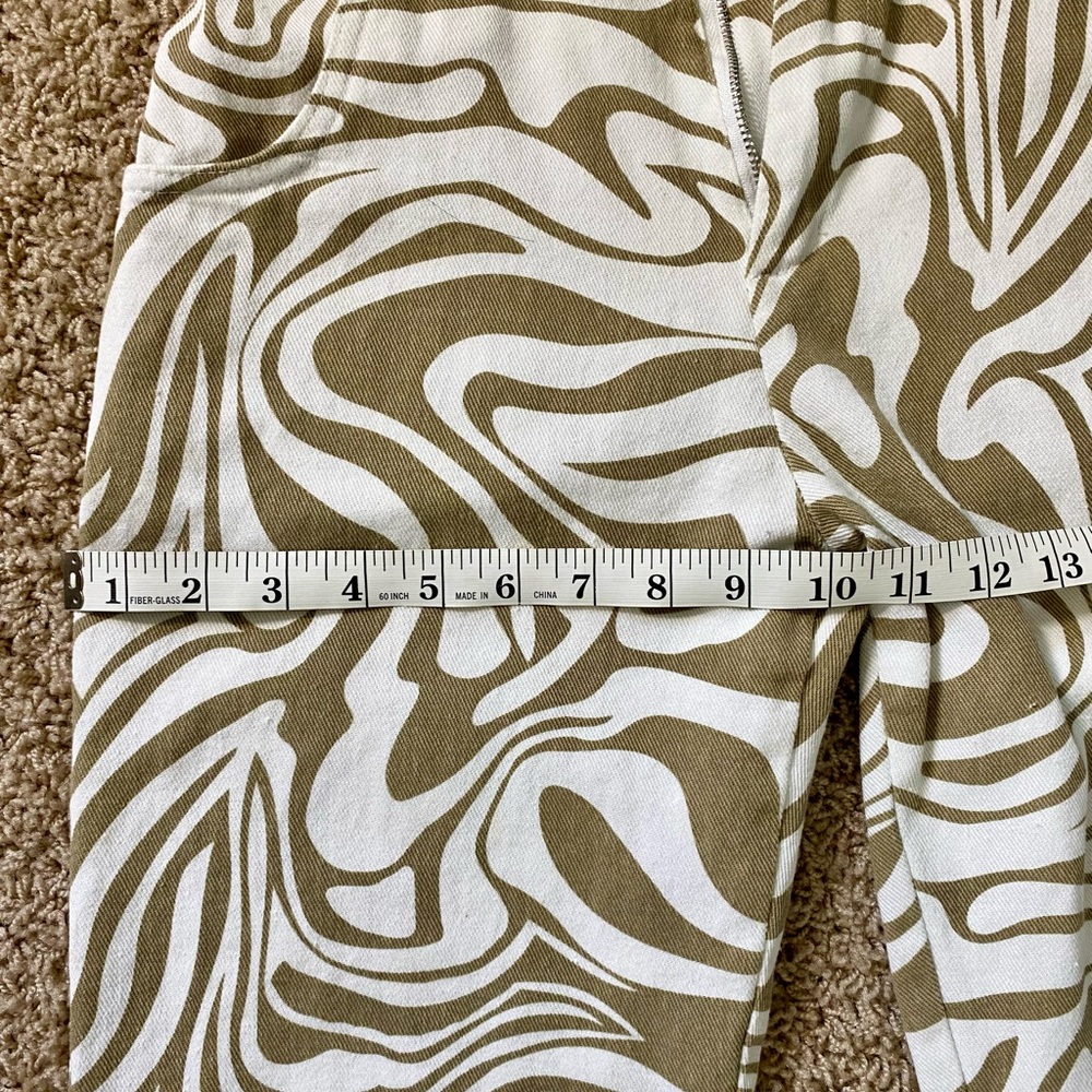 Swirl Pattern Pants - Picture 3 of 9